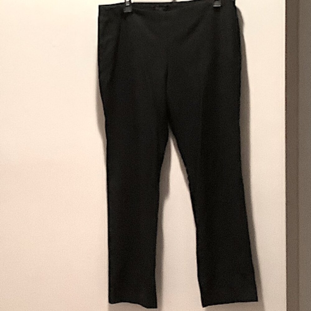 Talbots Classic  Black Crop Pants Size 10P